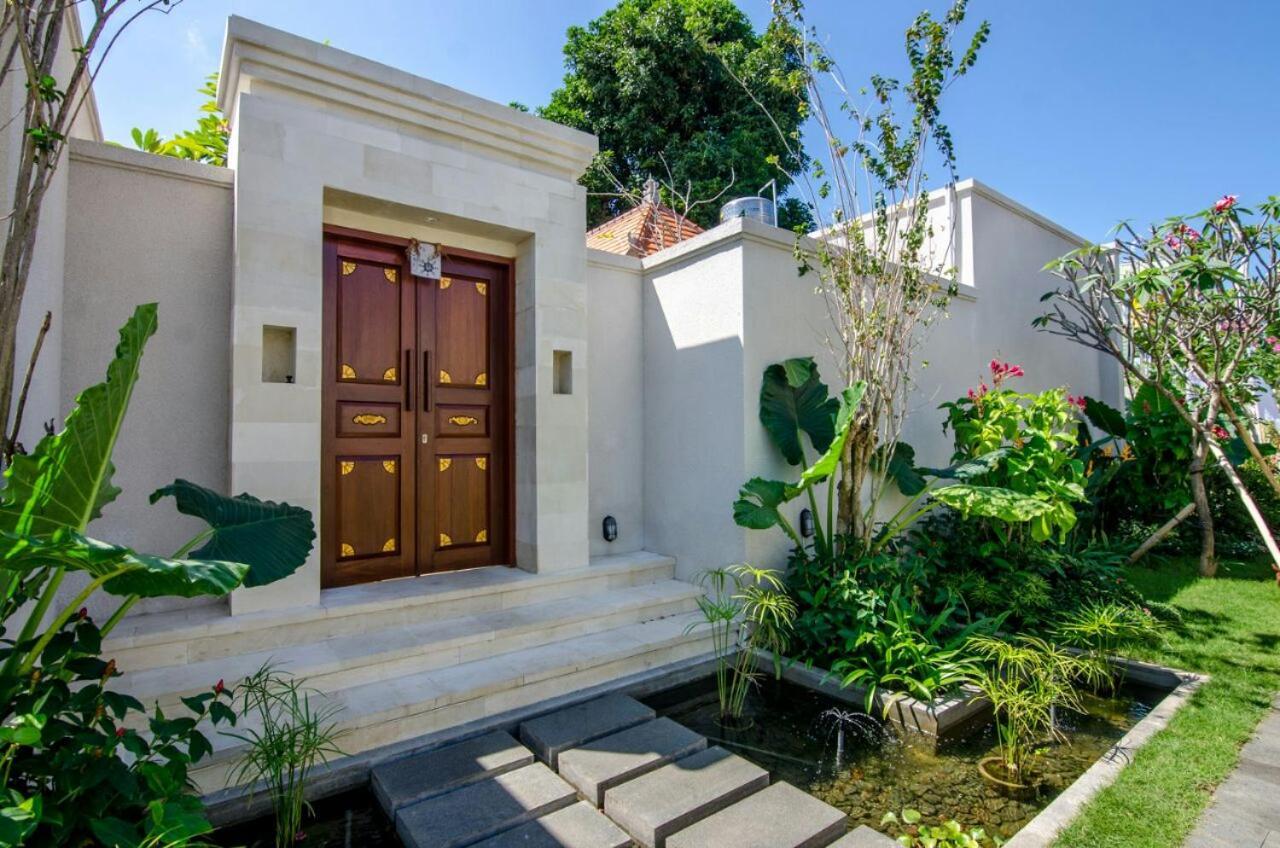 Kesari Haven Villa Sanur Buitenkant foto