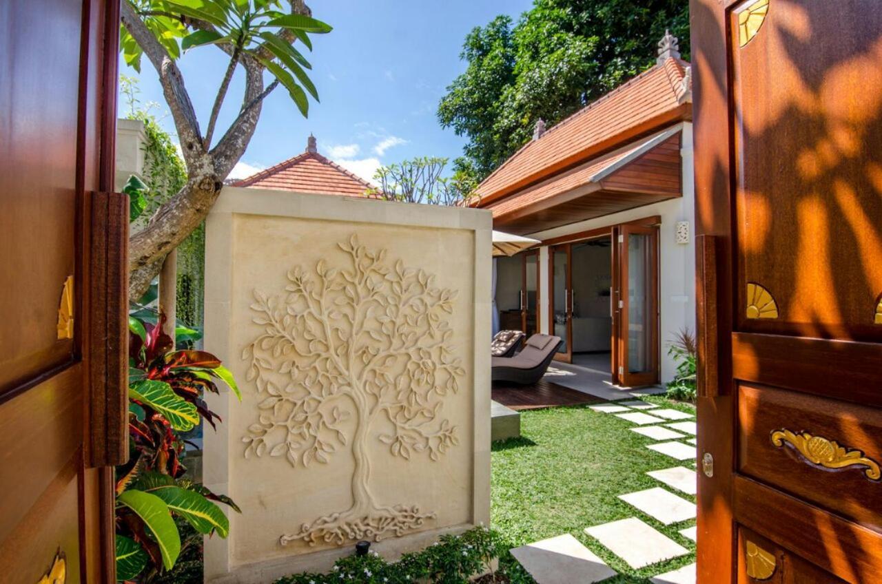 Kesari Haven Villa Sanur Buitenkant foto