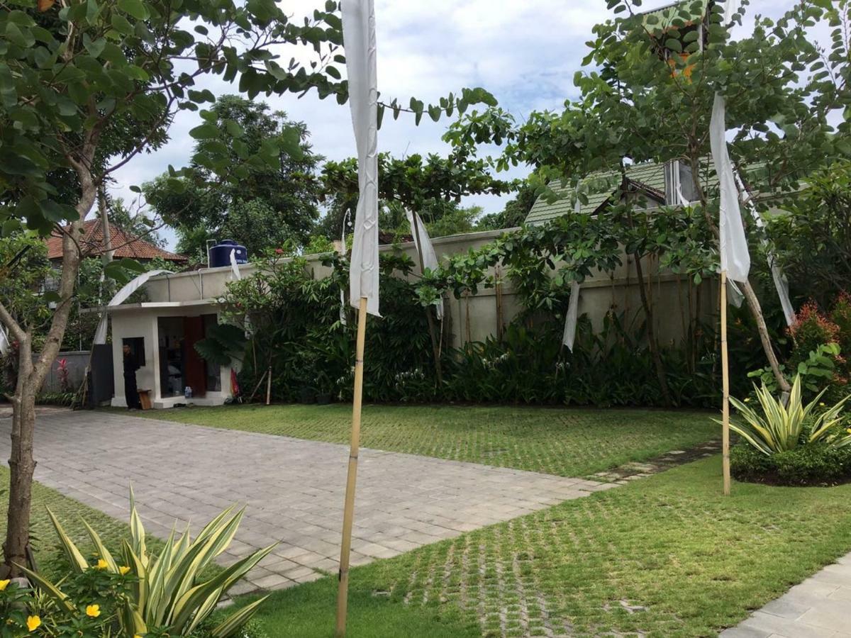 Kesari Haven Villa Sanur Buitenkant foto
